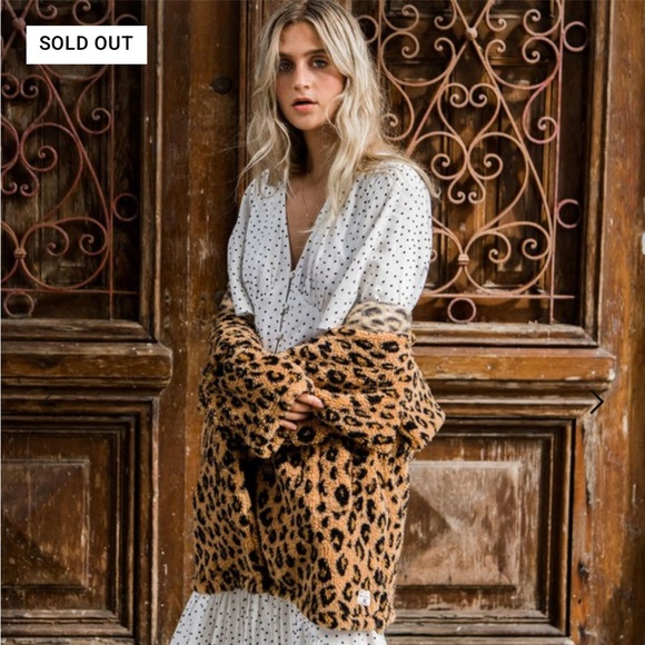 Billabong Black and White Dotted Blouse - Picture 4 of 7